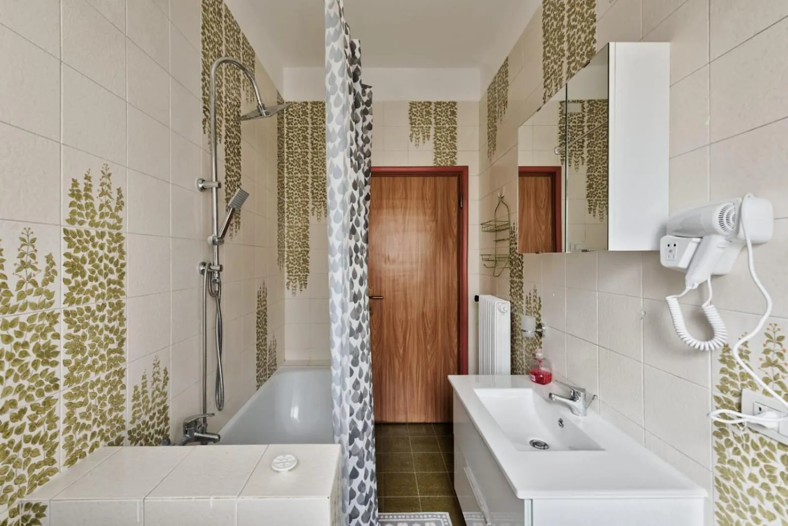 Cozy Best Apartment In City With Free Parking Venedig